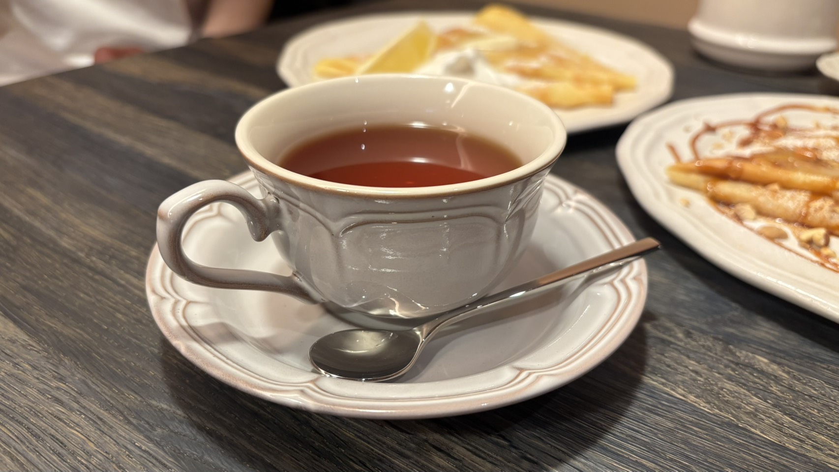 治一郎エスパル仙台店のホットアールグレイティー