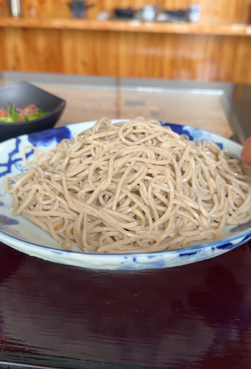 神明そば 慶の自家栽培そば・コシのある二八そば
