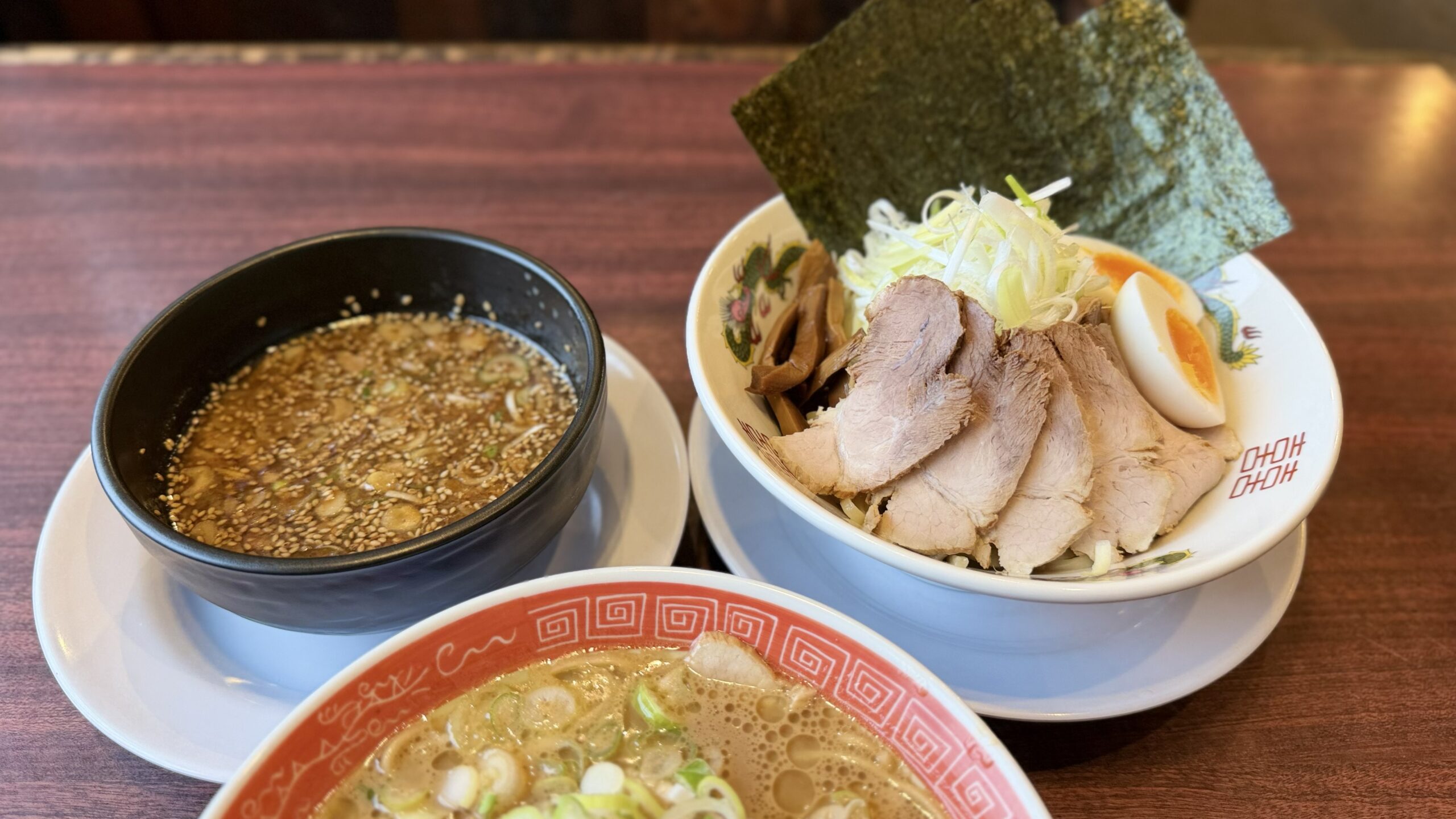 ラーメン大将の特製つけ麺とチャーシュー丼