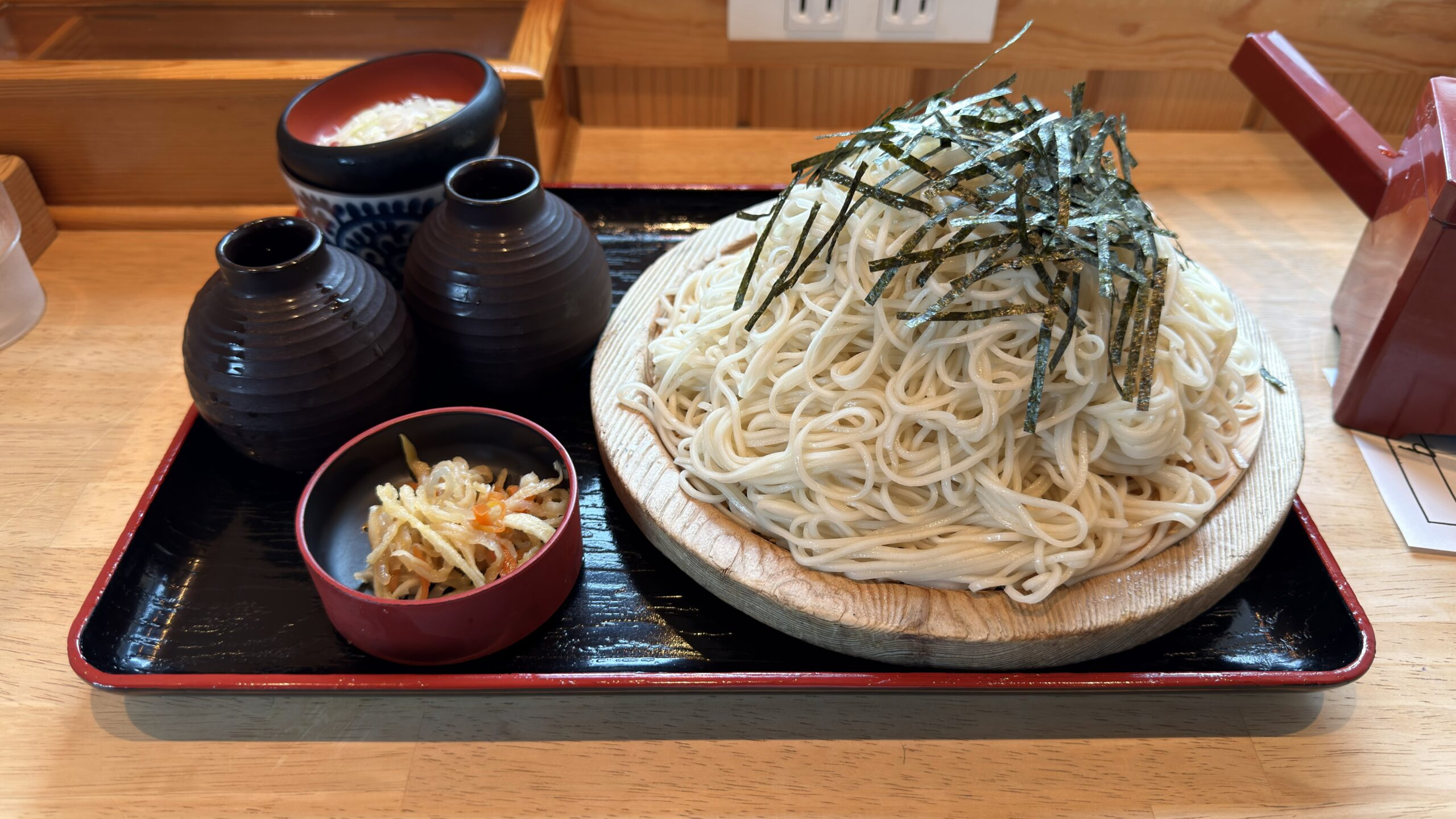 藤源の大盛り更科そば